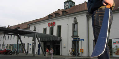 Machete bahnhof krems