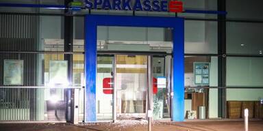 Bankomat rausgerissen