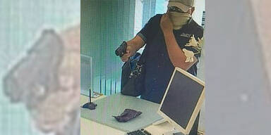 Die Polizei sucht diesen Bankr&auml;uber aus Linz