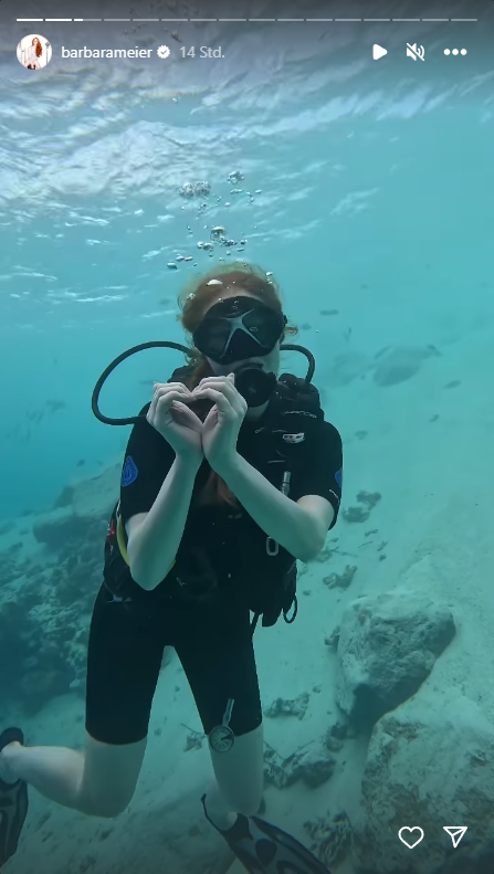 Barbara Meier auf Tauchstation