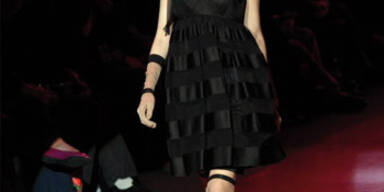 Schwarz steht uns allen