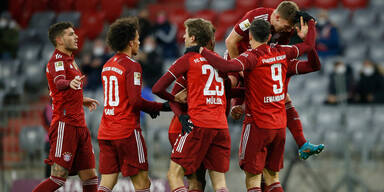 Bayern ringen bem&uuml;hte Leipziger nieder