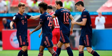 4:1 f&uuml;r die Bayern - &bdquo;Lewa&ldquo; macht den Deckel drauf
