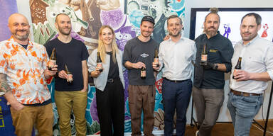 Biernissage mit Kooperation zwischen Linzer Bier und Kunstuni