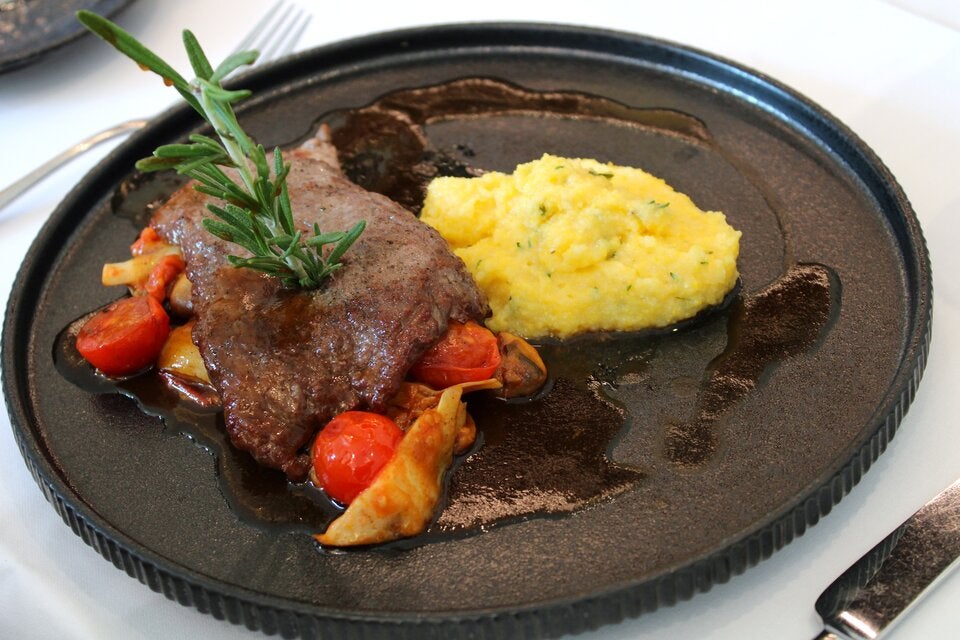 Beiriedschnitte mit Artischocken