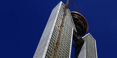 Lift in Wolkenkratzer vergessen?