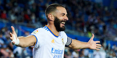 Benzema bleibt "königlich" bis 2023