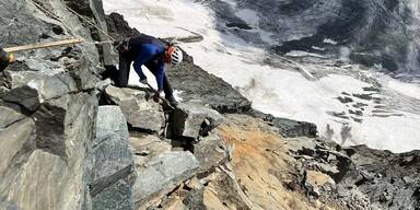 Bergf&uuml;hrer haben Route rasch ausger&auml;umt