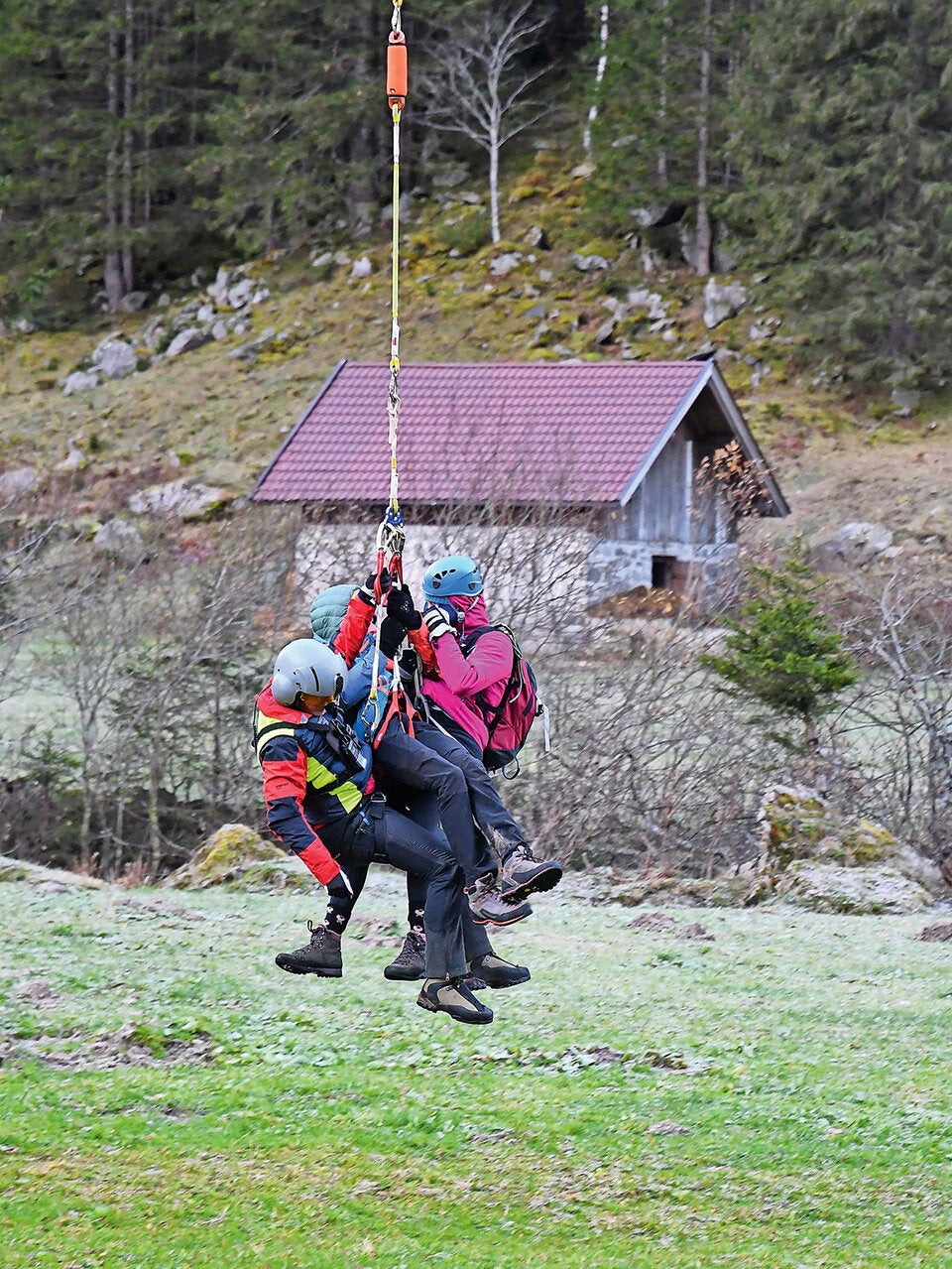 Turnschuh-Studenten aus Bergnot gerettet