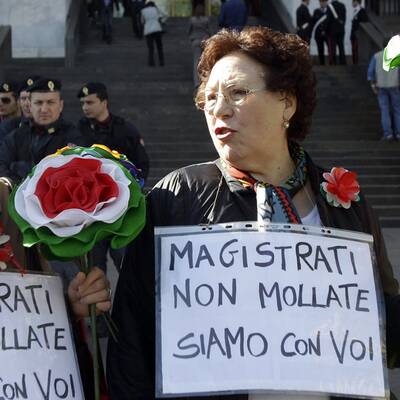 Prozess gegen Berlusconi vertagt