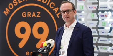 Bernd Vollmann (Gesch&auml;ftsf&uuml;hrer der Graz99ers) bei einer Pressekonferenz