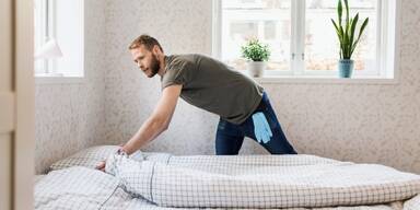 Darum ist Bett machen gesundheitssch&auml;dlich