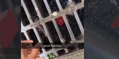 Muslimische Elite-Schülerin wirft Bibel in den Kanal