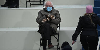 Biden-Angelobung: Bernie Sanders sorgt mit Gammel-Look f&uuml;r Lacher