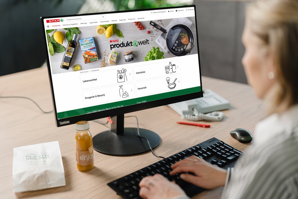 Kunden können sich in der SPAR-Produktwelt digital zu 25.000 Artikeln informieren