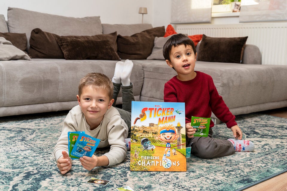 Spar-Stickermania: Mit tierischen Champions sportlich ins neue Jahr.