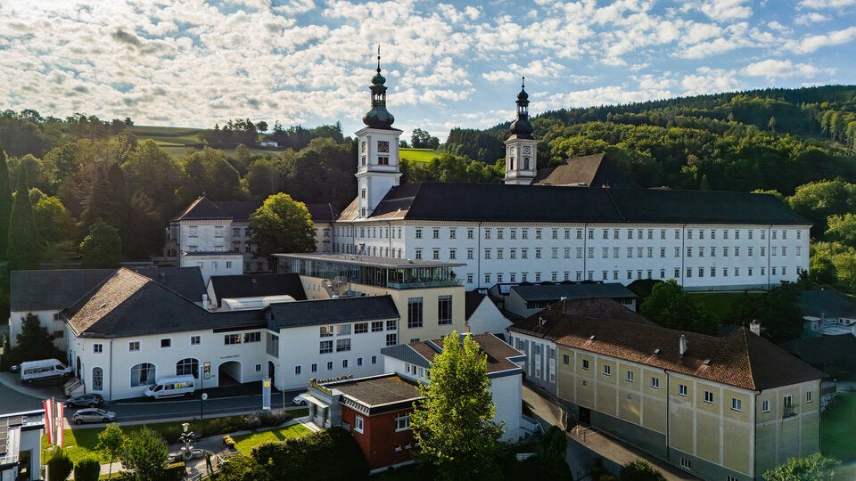 Die traditionsreiche Bio-Käserei Schlierbach produziert den schmackhaften Bio-Ziegenkäse für SPAR direkt in Oberösterreich.