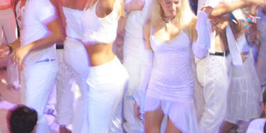 Féte Blanche: Trendy People ganz in weiß