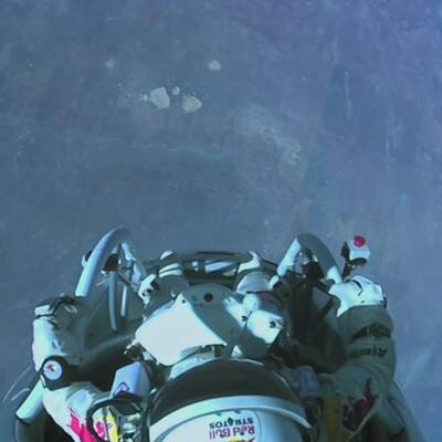 Felix Baumgartner springt aus 39 Kilometer Höhe