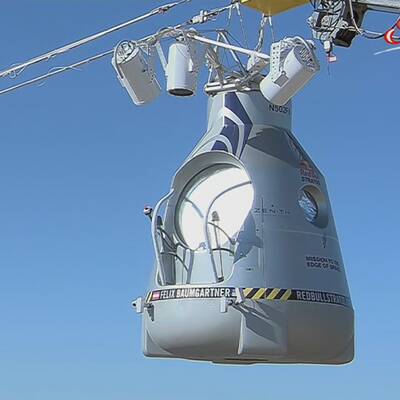 Felix Baumgartner auf dem Weg zur Stratosphäre