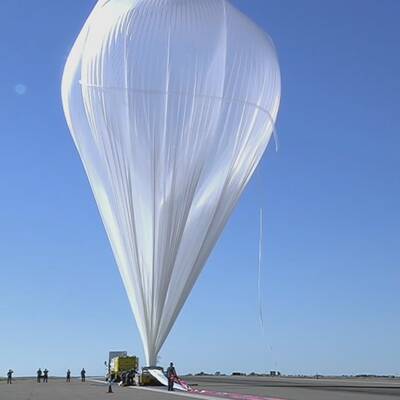 Felix Baumgartner auf dem Weg zur Stratosphäre