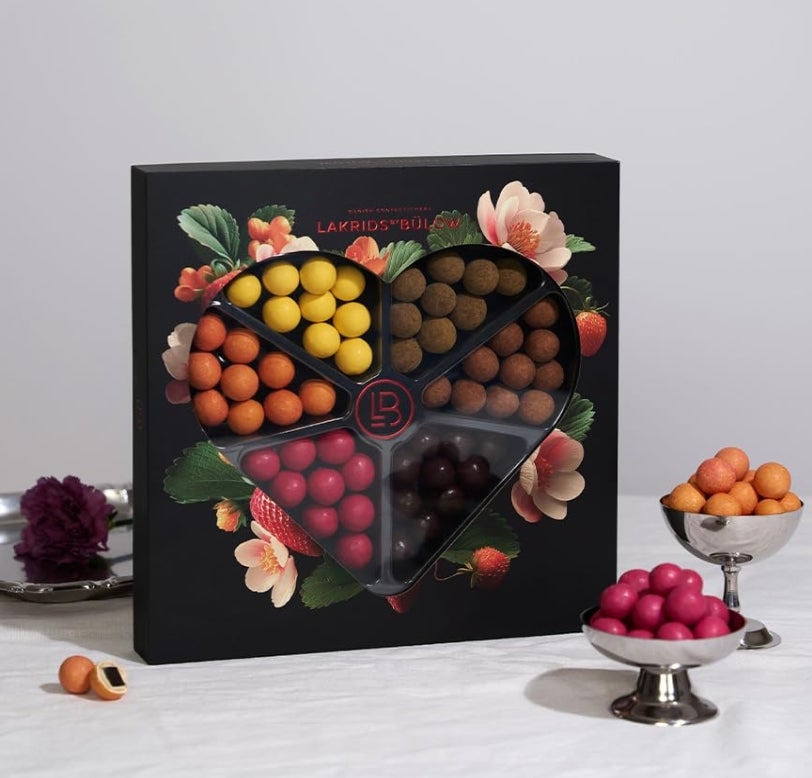 LAKRIDS BY BÜLOW - LOVE SELECTION BOX - 435g - Gourmet-Geschenk mit dänischen Lakritz-Kugeln 