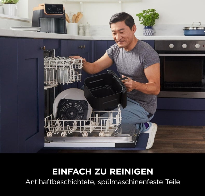 Ninja Heißluftfritteuse MAX PRO, 6,2 L, ölfrei, große Schublade, Rösten, Backen, Air Fry, Antihaftbeschichtet, Spülmaschinenfester Korb & Crisper Gittereinsatz, Silikonzange, Schwarz/Kupfer, AF180EUCP 