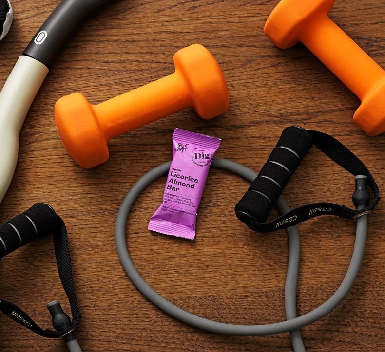 Dig/Get Raw - Ultimate Snack Mix Box - Alle Produkte in einer Box! - Gesunde Snacks, vegan, glutenfrei und ohne raffinierten Zucker 