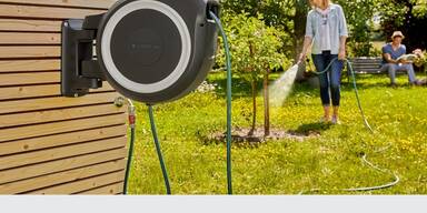 Gardena Original Wand-Schlauchbox RollUp L (wei&szlig;) 30 m