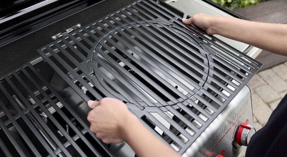 Weber Spirit EP-425 with Stand 