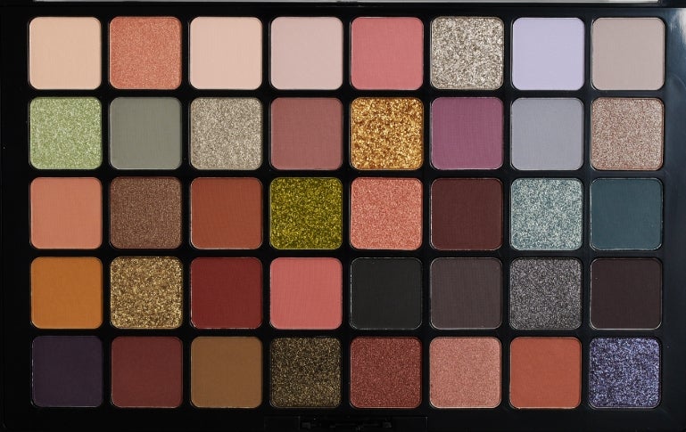 NYX Professional Makeup Lidschattenpalette, Ultimate Shadow Palette, Gepresster Puder Lidschatten, 40 Farbtöne, Matt, Satiniert, Metallic, Farbton: Ultimate Utopia 