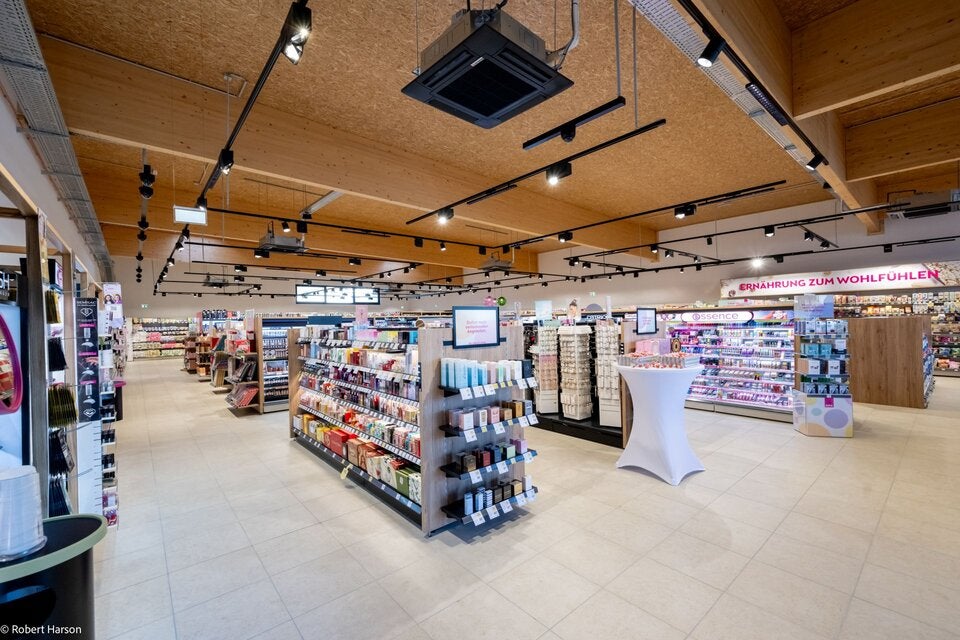 Bipa wächst und senkt die Preise