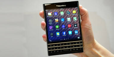 Blackberry greift mit dem Passport an