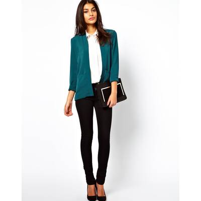 Mode-Dos & Don'ts für die Firmen-Weihnachtsfeier