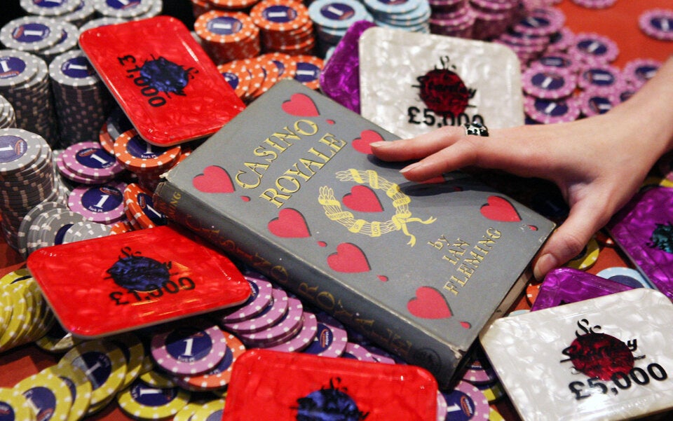 Woke-Alarm: James Bond wird umgeschrieben!