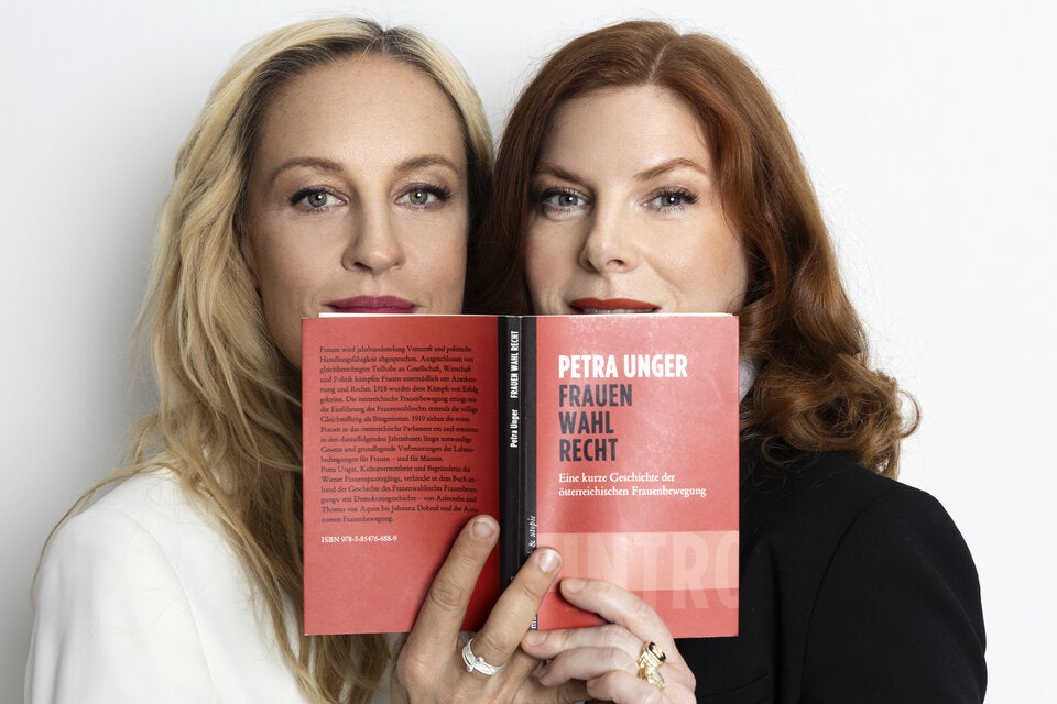 SOKO Donau-Star Lilian Klebow & ORF-Kulturexpertin Teresa Vogl