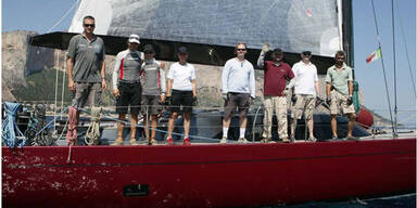 Austro-Skipper brannte die Yacht ab