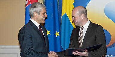 Boris Tadic (li.) zusammen mit Fredrik Reinfeldt