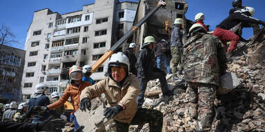 Selenskyj: "Lage in Borodjanka viel schrecklicher als in Butscha"