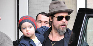 Brangelina: Sie dreht Film, er hütet Kids