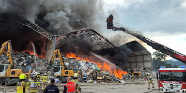 DAS löste den Großbrand in Tiroler Recyclinganlage aus
