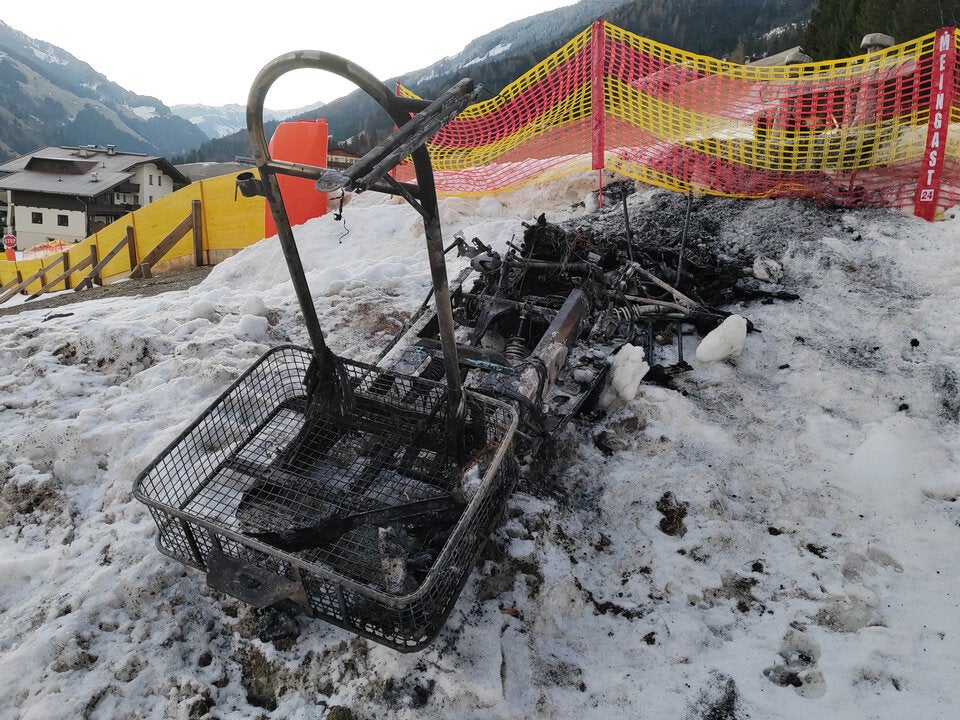 Brand Schneemobil Hainzenberg Tirol