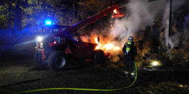 Zwei Teenies (14) setzten mit Böllern Scheune in Brand