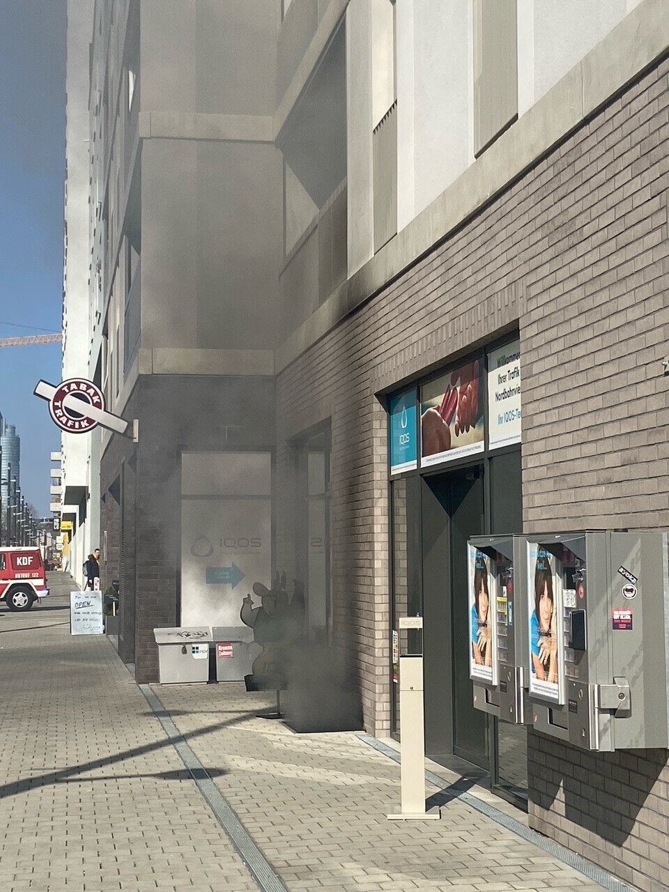 61 Feuerwehrleute bekämpften Kellerbrand in Wien