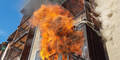 Flammeninferno in Wohnheim: Frau tot