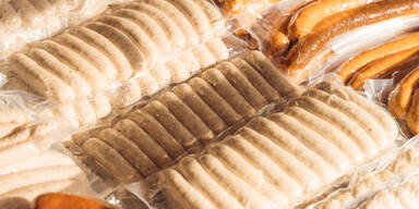 Bratw&uuml;rstel im AK-Test