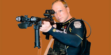 Breivik: Er lacht. Er weint. Er höhnt.