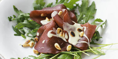 Bresaola mit Gorgonzolasauce