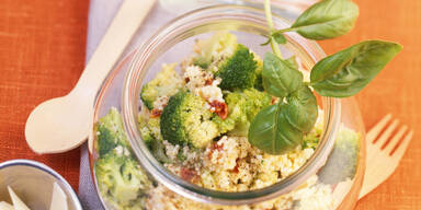 Brokkoli-Hirse-Salat