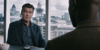 Pierce Brosnan: Knackig mit 60 im neuen Film "A Long Way Down"